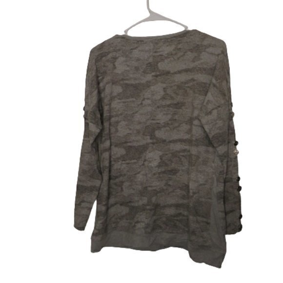 Soft Surroundings Piper Gray Camo Print Pullover - Picture 6 of 6